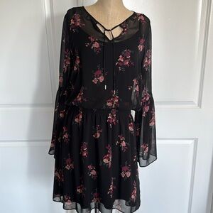 WHBM Floral Print Bell Sleeve Dress Black Size Medium